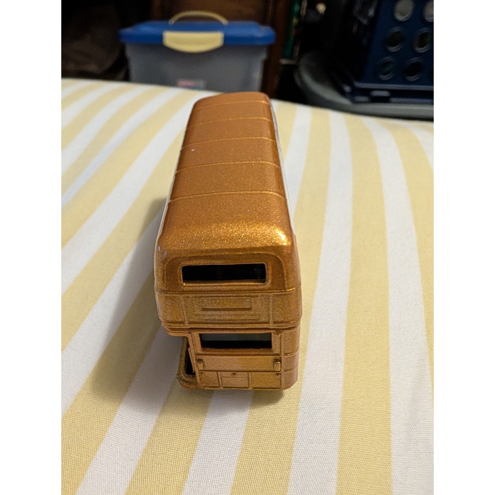 Mattel Matchbox Series 1 Best Of Matchbox Routemaster Bus Gold Diecast 1:64 - Picture 4 of 4
